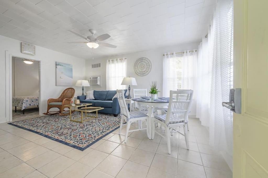 Santa Barbara On The Bay Waterfront Apartment Tampa Extérieur photo